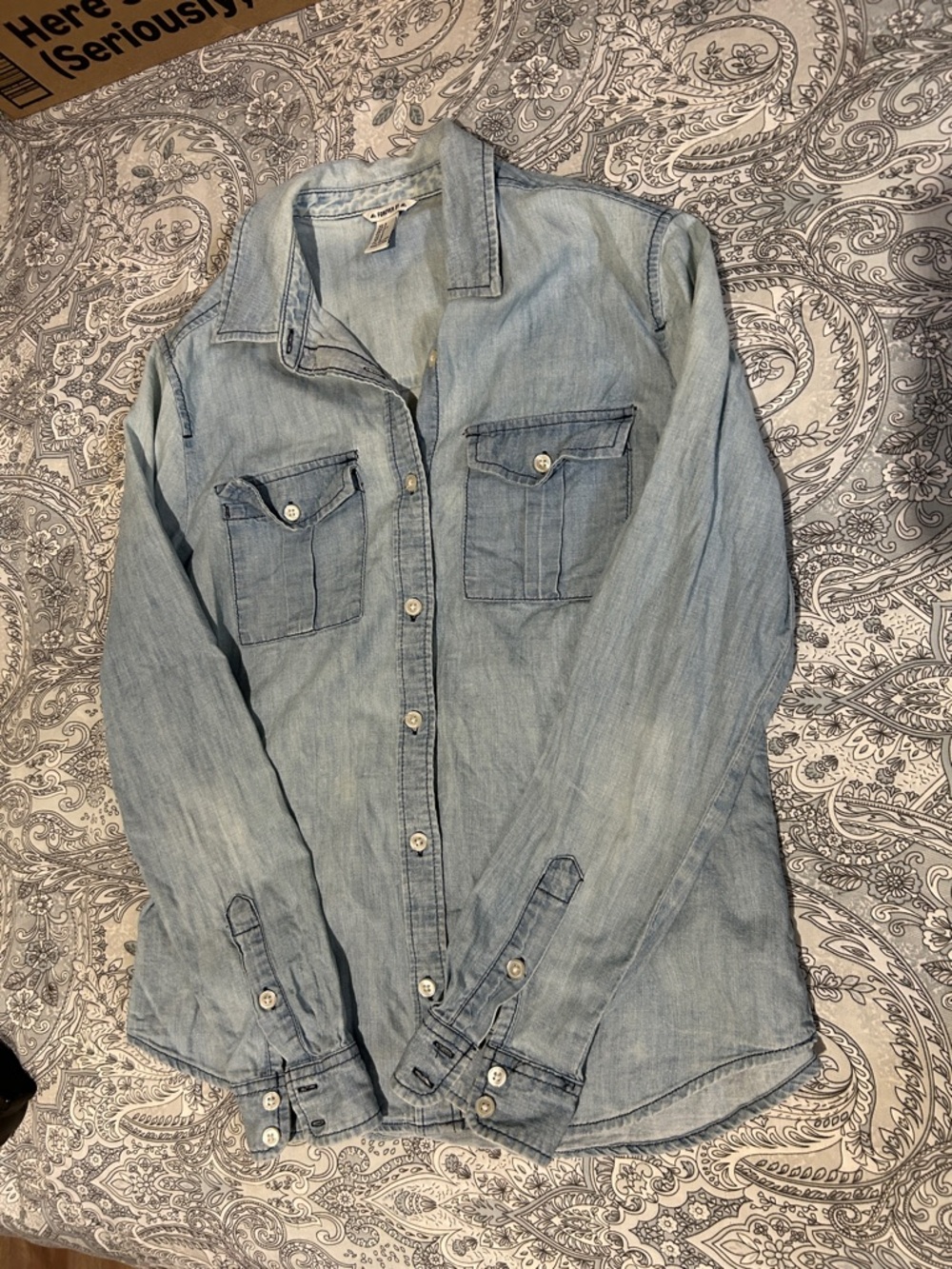 Forever 21 Light Blue Denim Button-Down Shirt - Picture 5 of 5